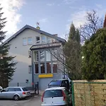 Polarna 8 Cracow Apartments