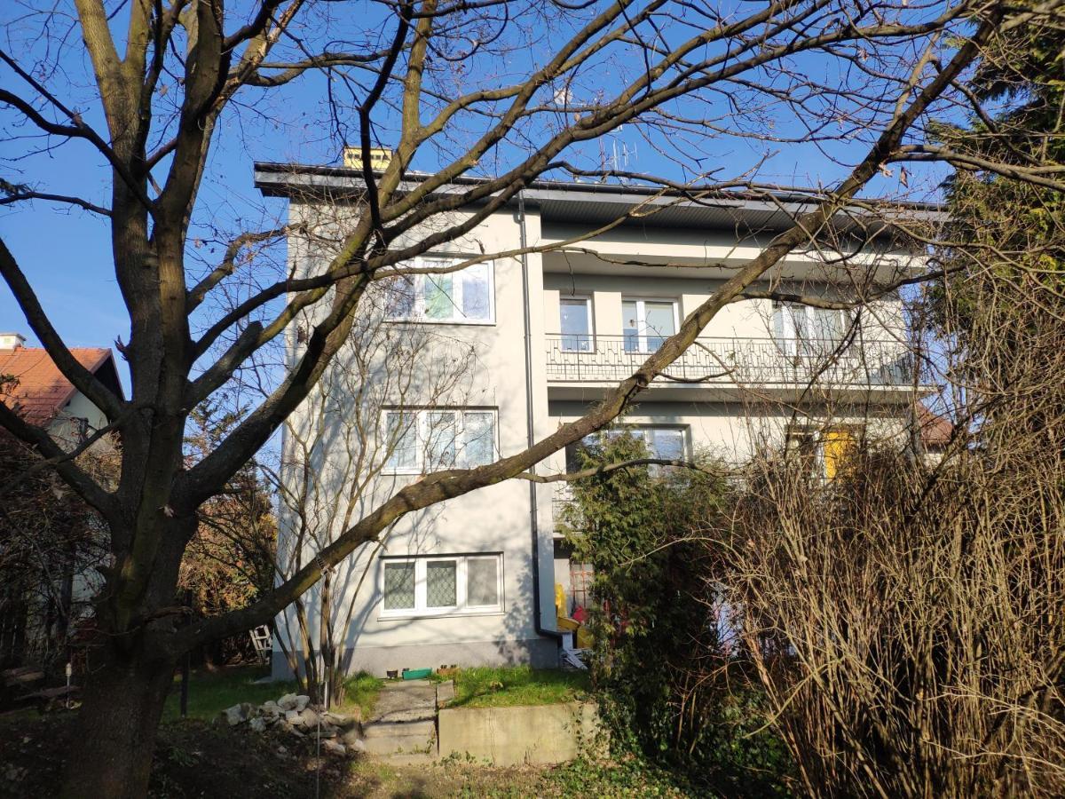 Polarna 8 Cracow Guest house *